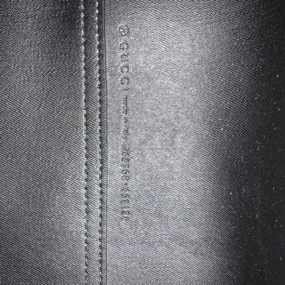 GUCCI BAG - Floral Reversible Tote 10/10 condition - Picture 7 of 7